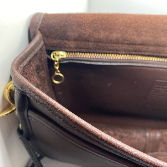 Vintage Coach New York Leather Crossbody Clutch 80’s Professional Restored Mocha - Picture 4 of 11